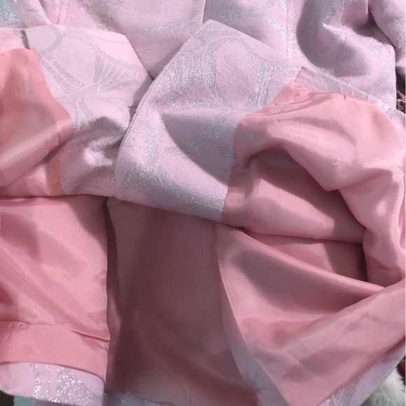 Lilly Pulitzer Womens Sz 2 Elegant Pink and Silver Blazer Clear Buttons Pleated - Picture 6 of 6